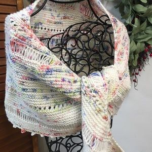 Hand knitted Cream shawl/wrap NWOT